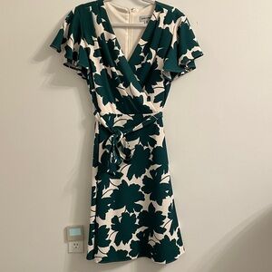 Shelby & Palmer Green and White Floral Midi Dress